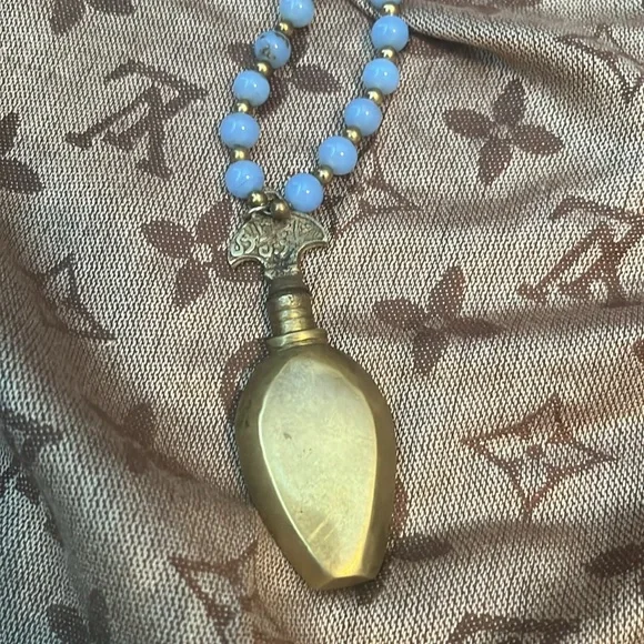 VINTAGE NECKLACE COLOGNE STORAGE - Picture 2 of 9